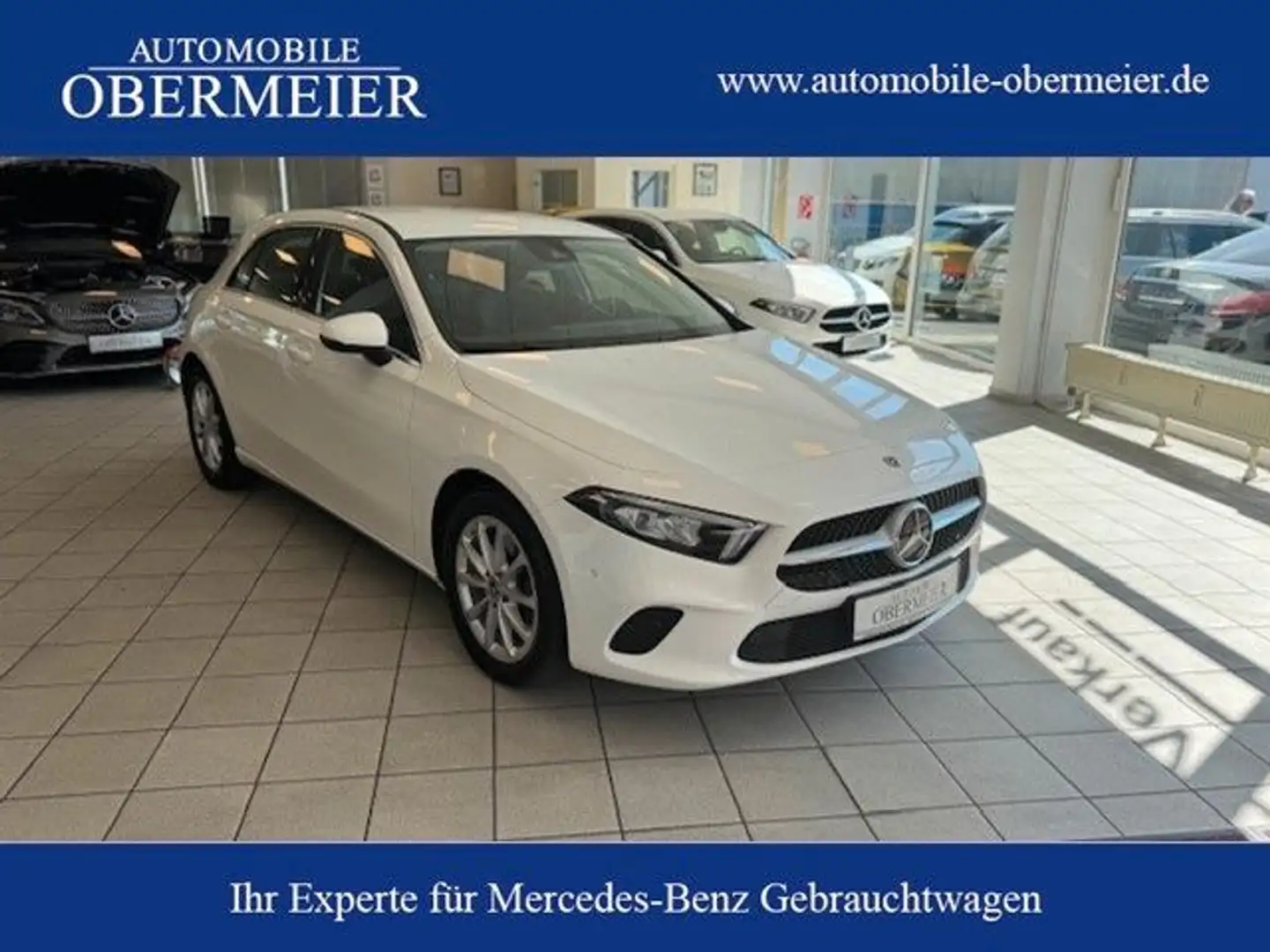 Mercedes-Benz A 220 Progressive 7G-DCT PTS SHZ LED MBUX Weiß - 1
