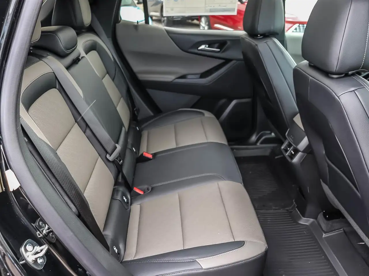 Chevrolet Equinox снимка Chevrolet Equinox