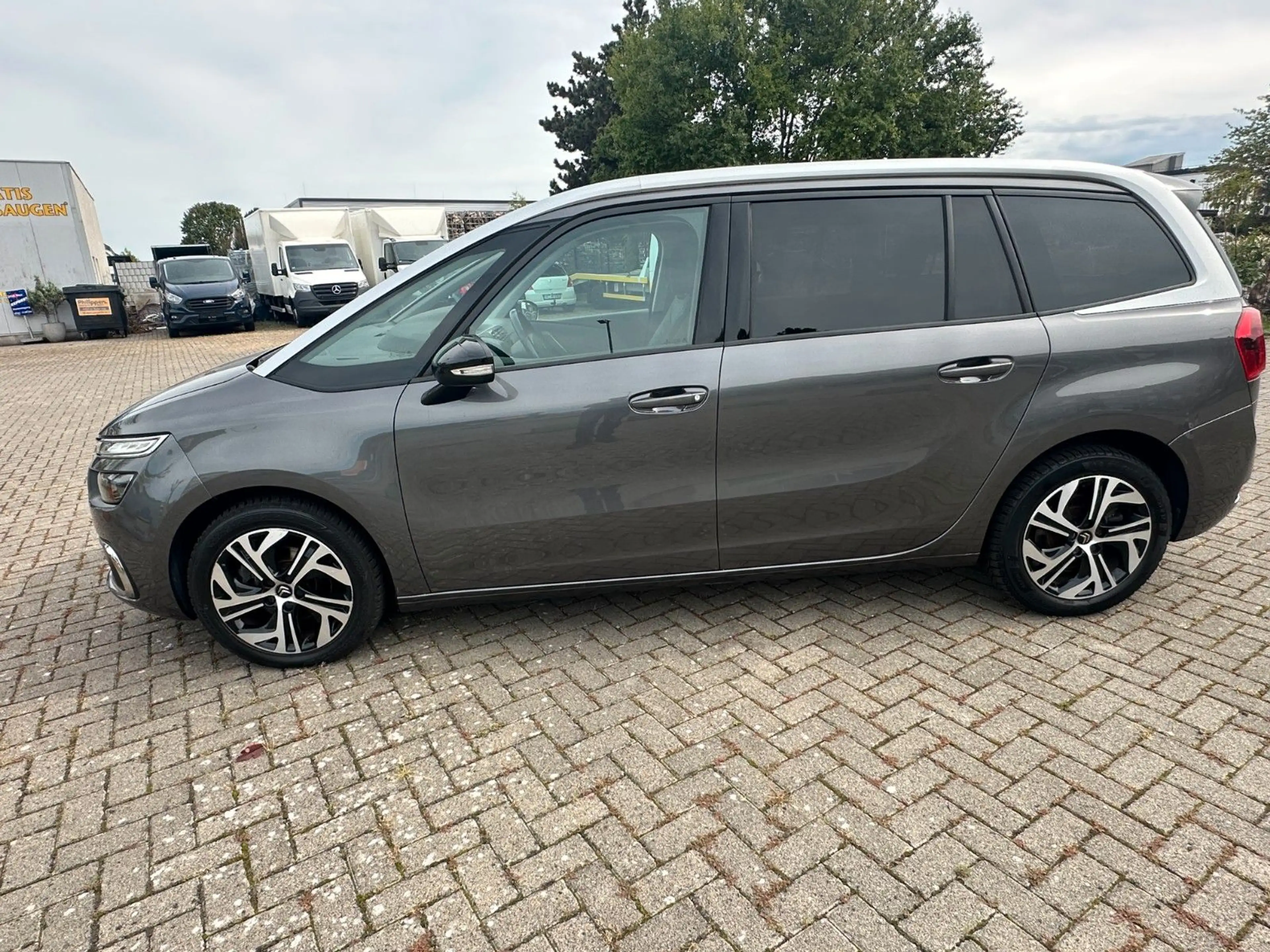Citroen Grand C4 Picasso /Spacetourer 7 Sitzer — photo 4