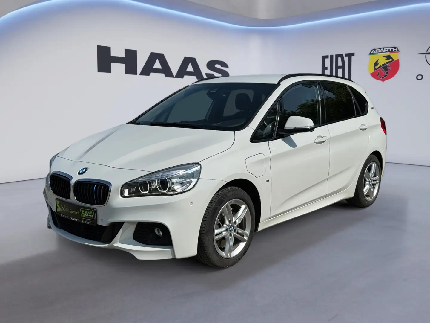 BMW 225 Active Tourer M-Sport Top Ausstattung - 2