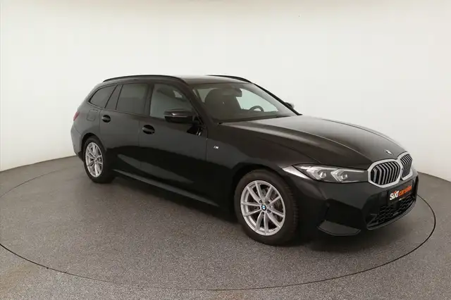 BMW 320 i M Sport|PANO|ACC|HUD|360°|LED|SHZG|AHK 360°
