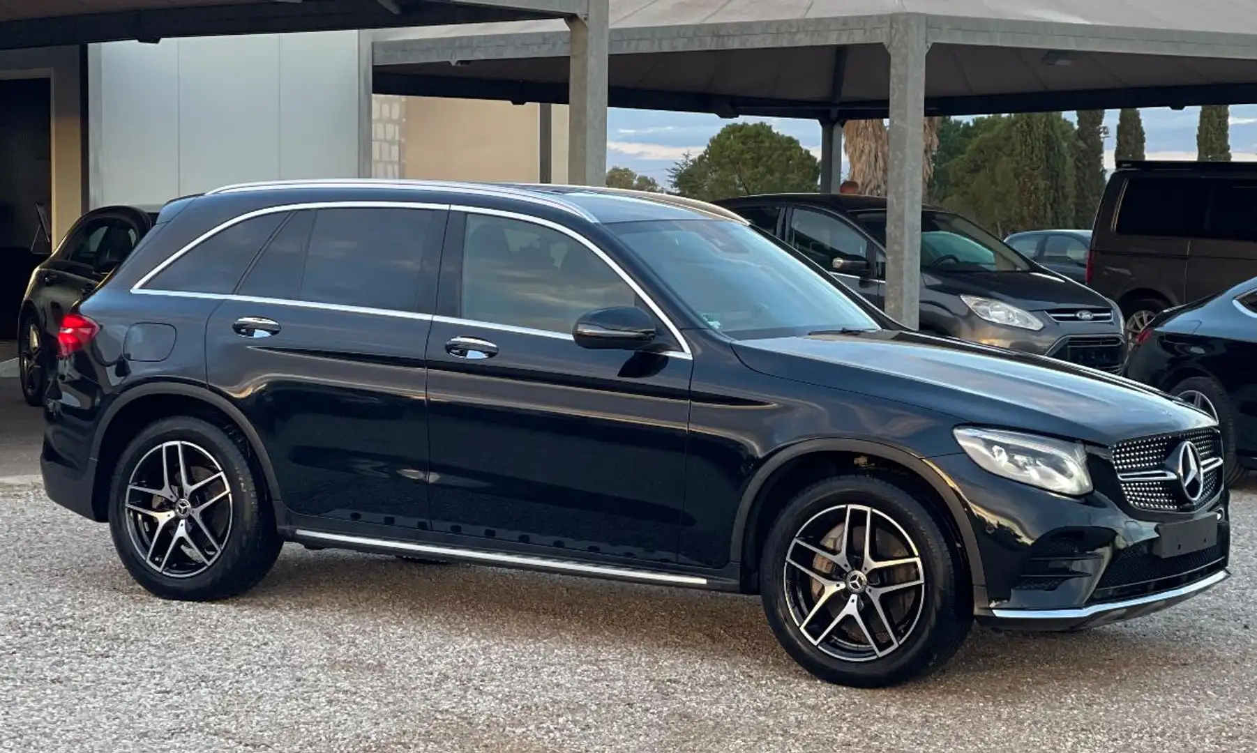 Mercedes-Benz GLC 250 d 4Matic Premium Nero - 2