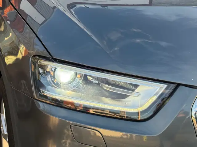 Audi Q3 view 10