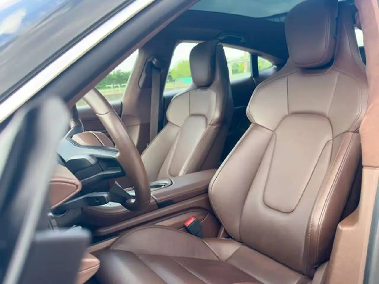 Porsche Taycan 'Turbo' 93.4 kWh Wood Interior 625 pk Full Op, миниатюра 18
