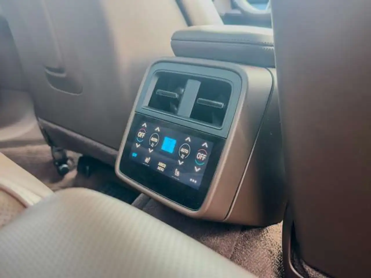 Porsche Taycan 'Turbo' 93.4 kWh Wood Interior 625 pk Full Op, миниатюра 20