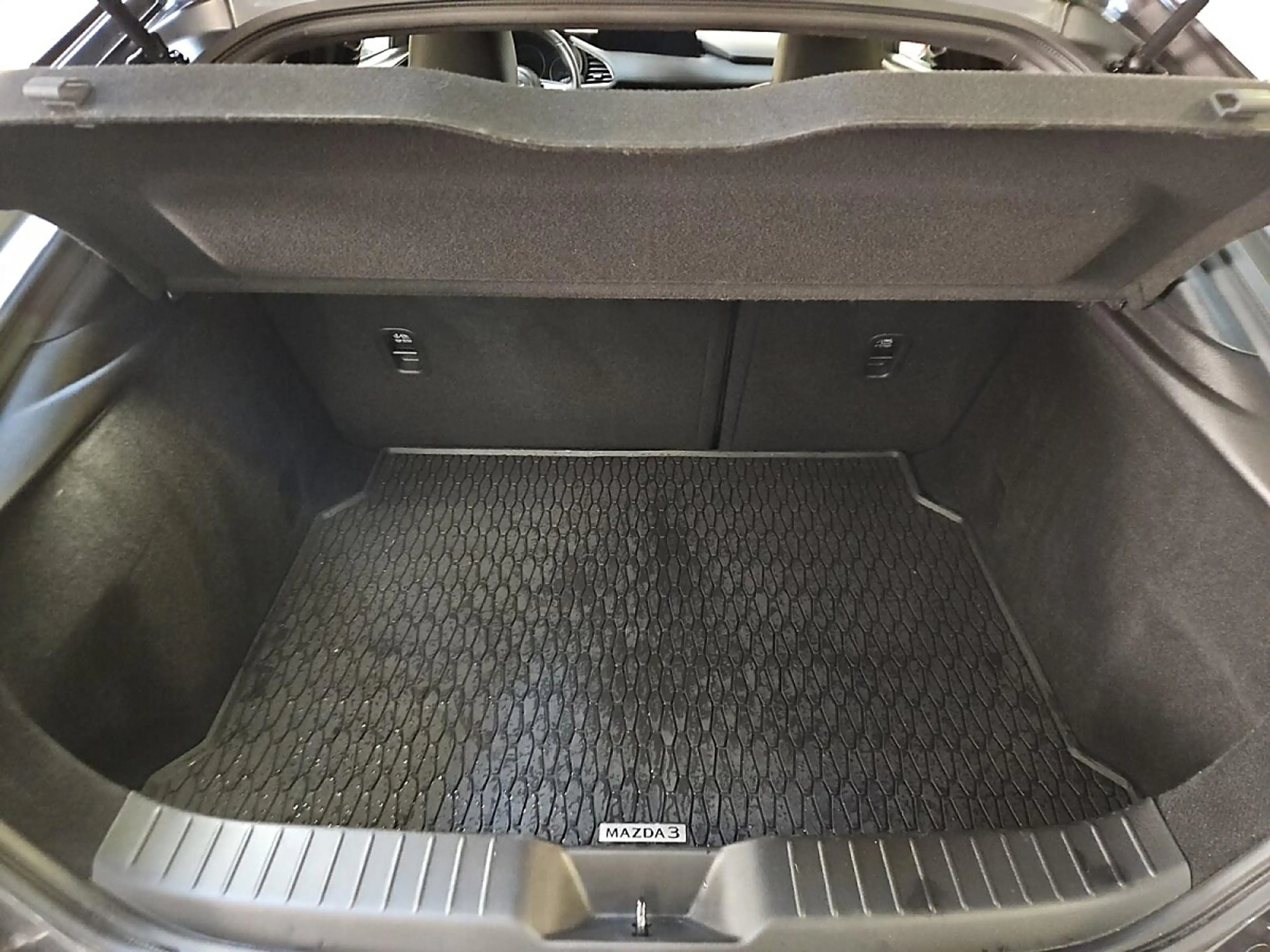 Mazda 3 Mazda3 e-Skyactiv-G150 Exclusive-Line Aut. — photo 11