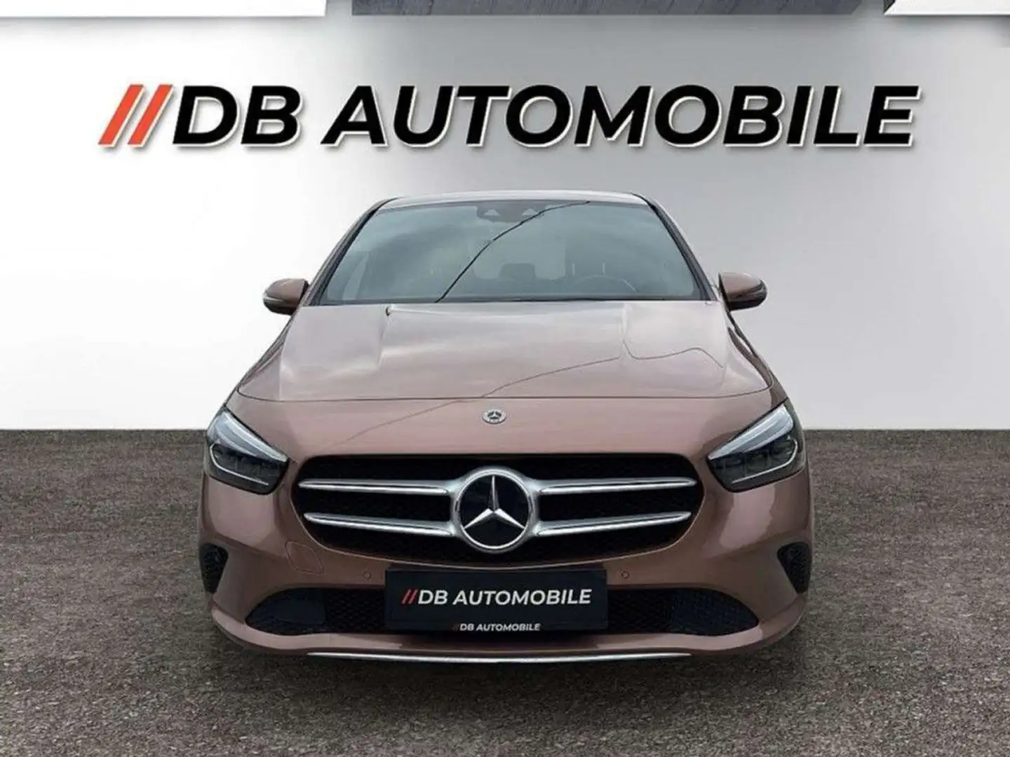 Mercedes-Benz B 200 d Aut, Widescreen, Rückfahrkamera Braun - 2