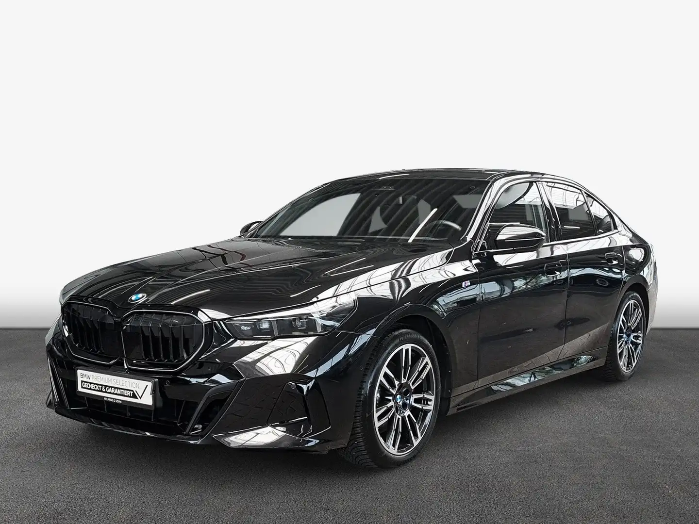 BMW 520 d Limousine M-Sport HK HiFi DAB LED AHK Pano Sitzb Schwarz - 1