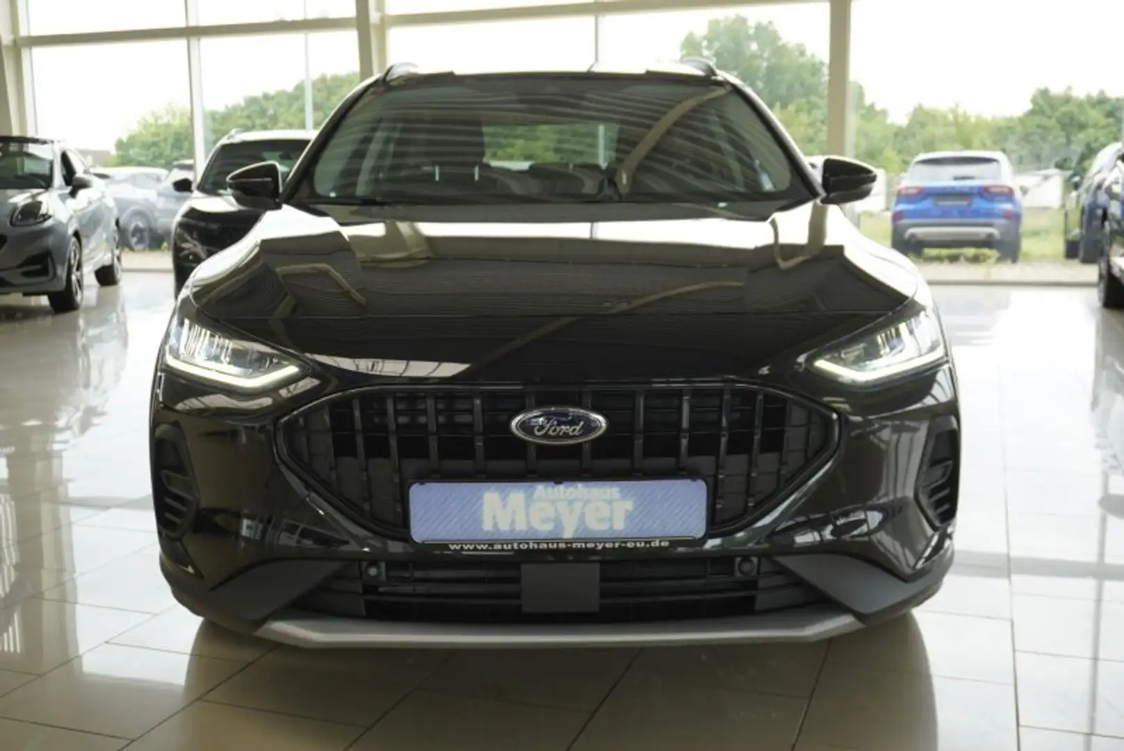 Ford Focus Active X 1,5 115PS aAHK/Navi/Kamera/Winterp.     * Zwart - 2