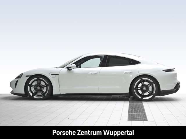 Porsche Taycan GTS Head-Up BOSE 21-Zoll Panoramadach