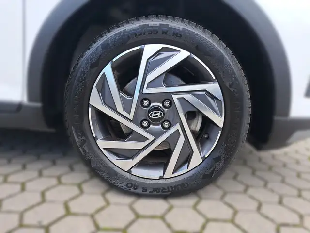 Hyundai Bayon view 6