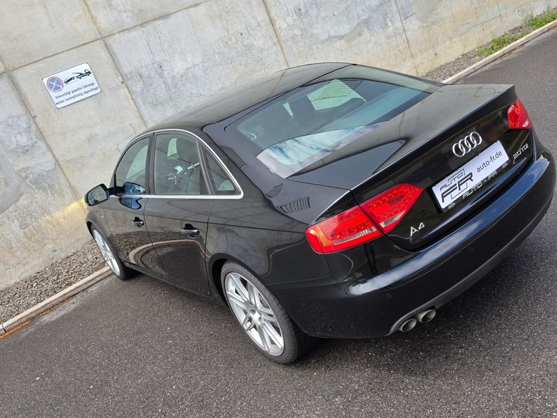 Audi A4 Lim. 2.0 TDI S line Sportpaket plus aus 2.Hd — photo 11