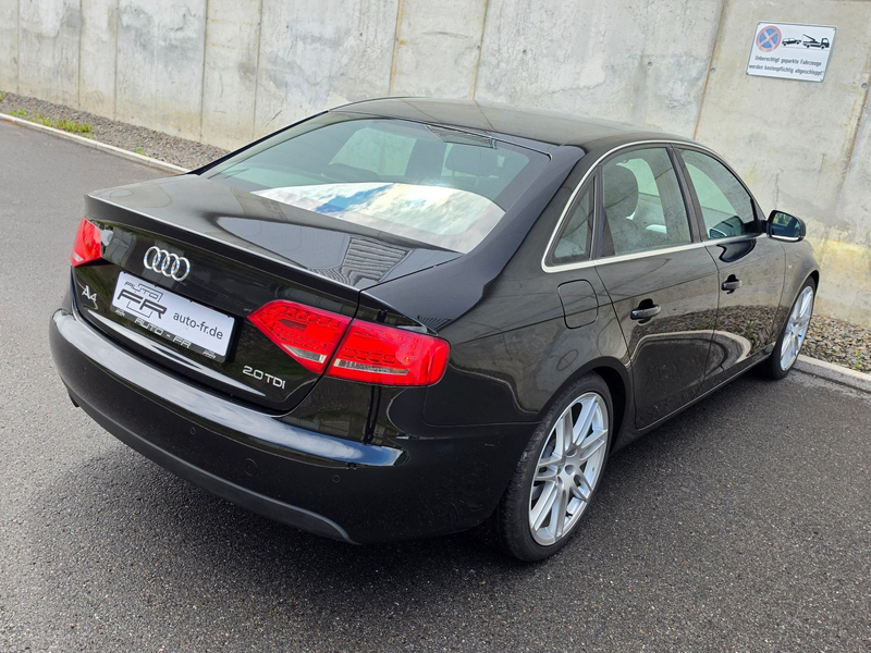 Audi A4 Lim. 2.0 TDI S line Sportpaket plus aus 2.Hd — photo 12