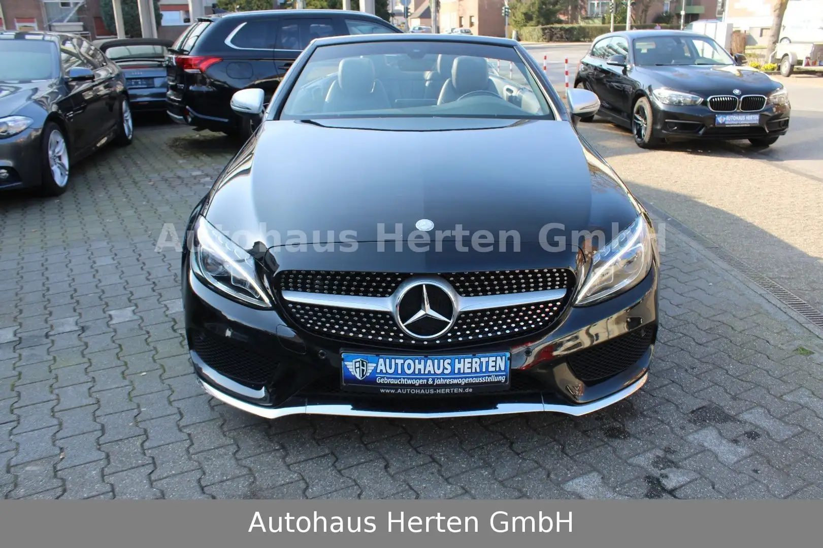 Mercedes-Benz C 220 d Cabrio*AMG-LINE*AUTOMATIK*LEDER*NAVI*LED* Schwarz - 2