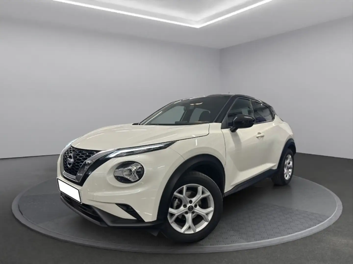 Nissan Juke 1.0 DIG-T Visia 4x2 114 Negro - 1