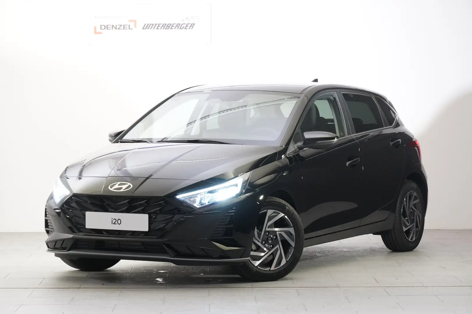 Hyundai i20 (BC3) GO Plus 1.2 MPI Schwarz - 1