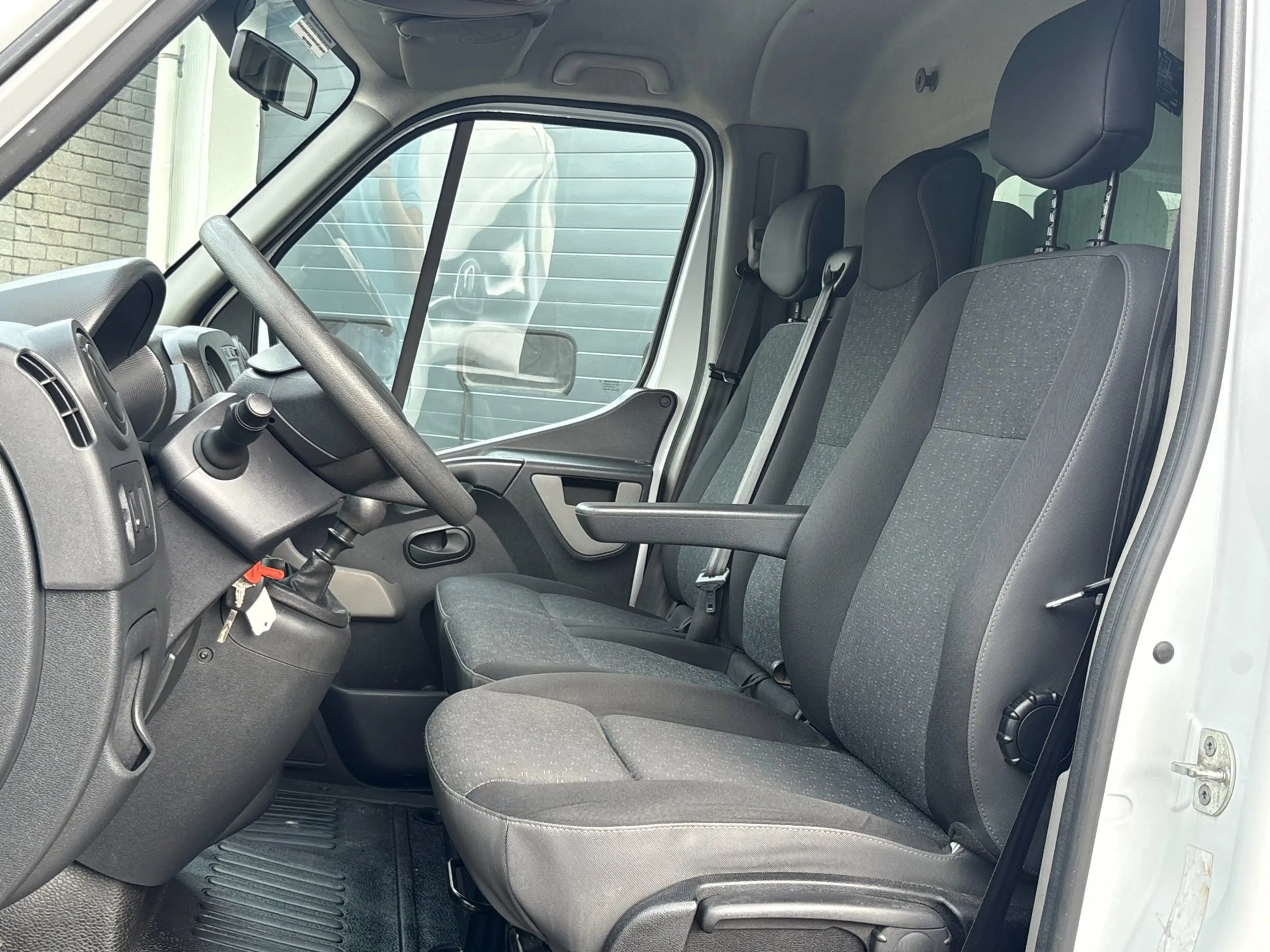 Opel Movano 2.3CDTI 145pk LAADKLEP/ZIJDEUR Navi Clima Cruise — photo 3