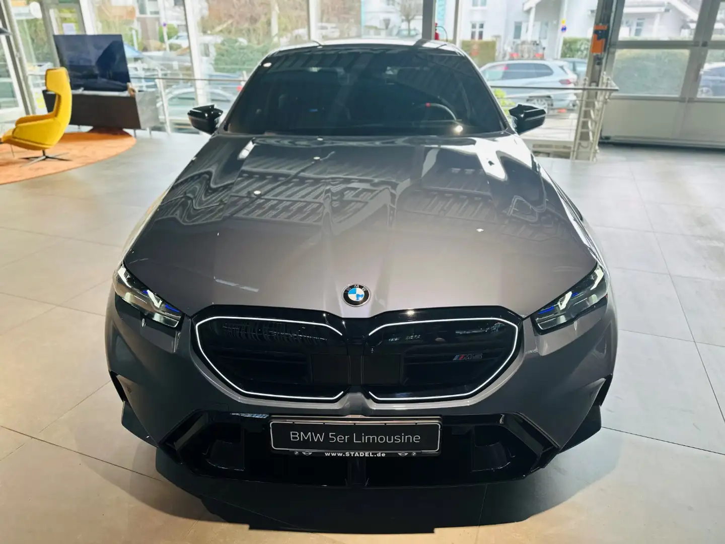 BMW M5 LIMOUSINE. STORM BAY METALLIC LEDER SCHWARZ.++ Grau - 2