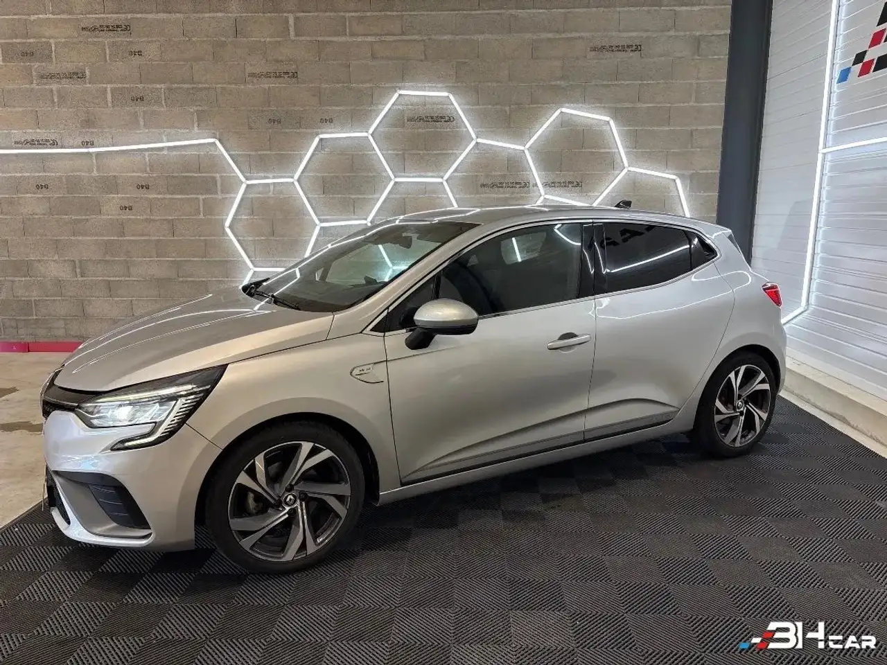 Renault Clio Citadine 5 portes — photo 5