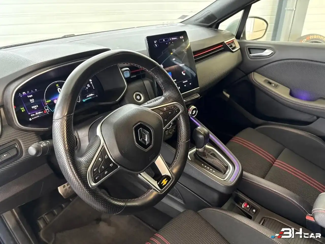 Renault Clio Citadine 5 portes — photo 3