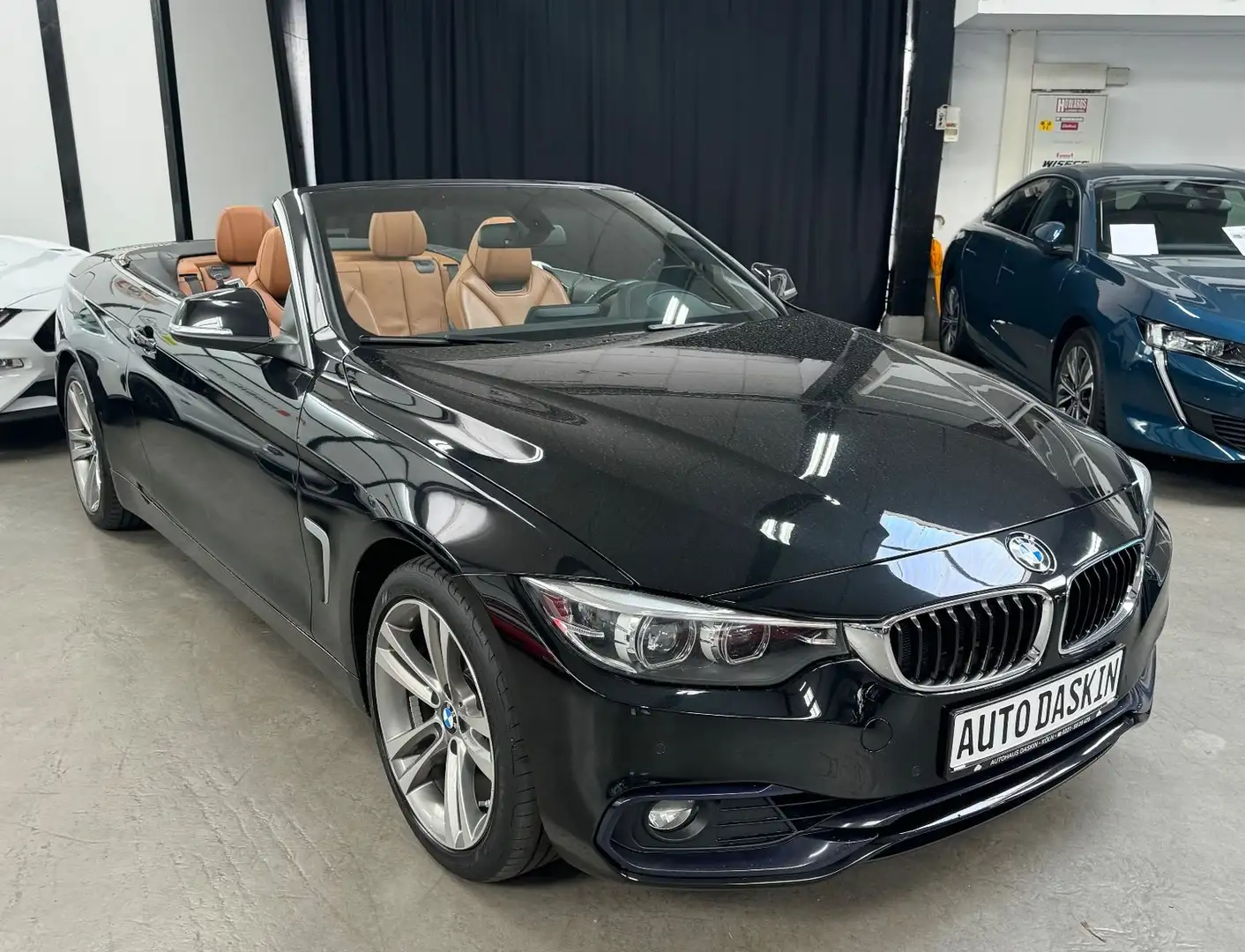 BMW 430 i Cabrio Sport Line NAVI/LEDER/TEMPOMAT Noir - 2