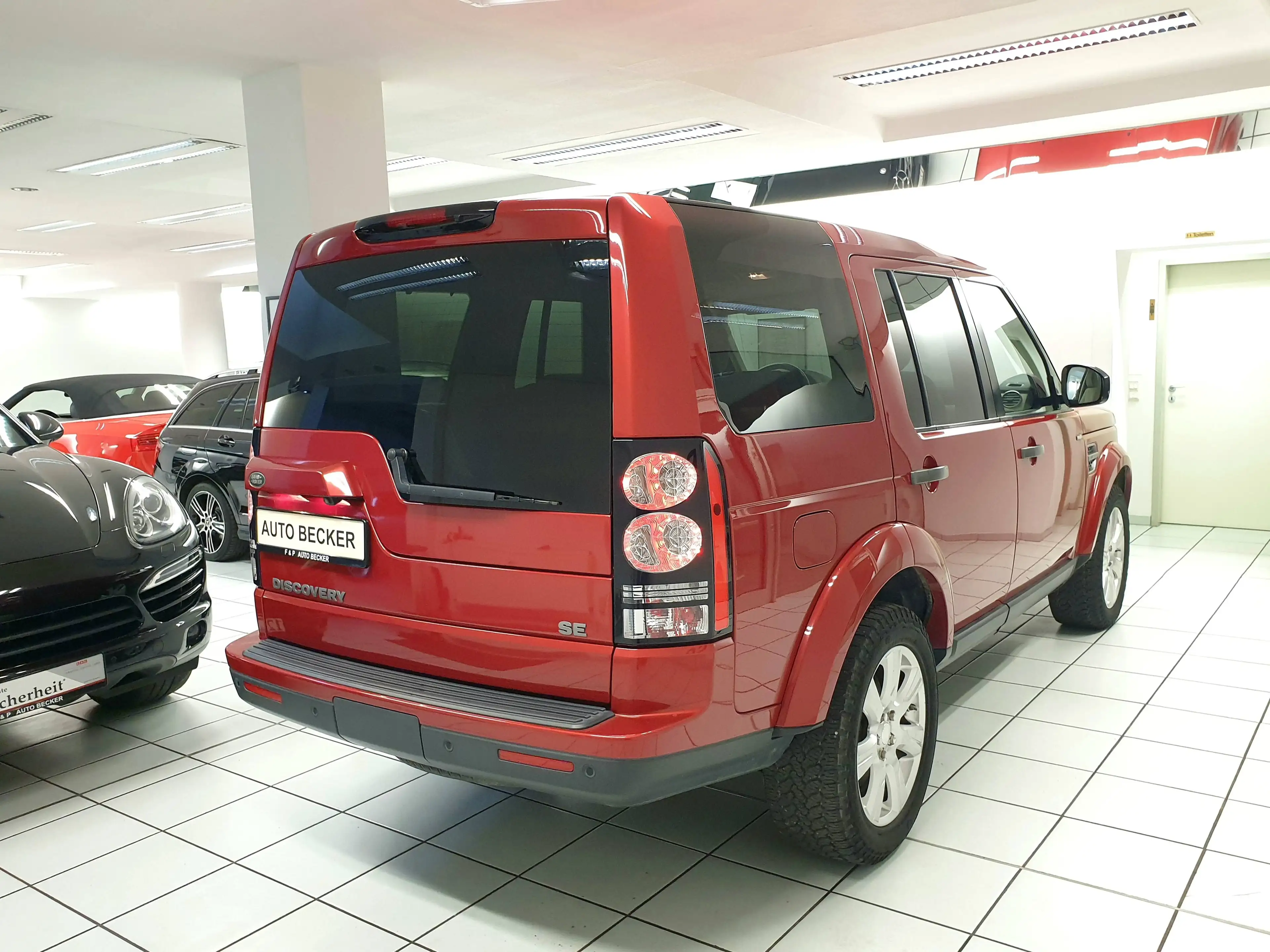 Land Rover Discovery Discovery TDV6 SE 2.Hand Scheckheft Top Zustand! — photo 5