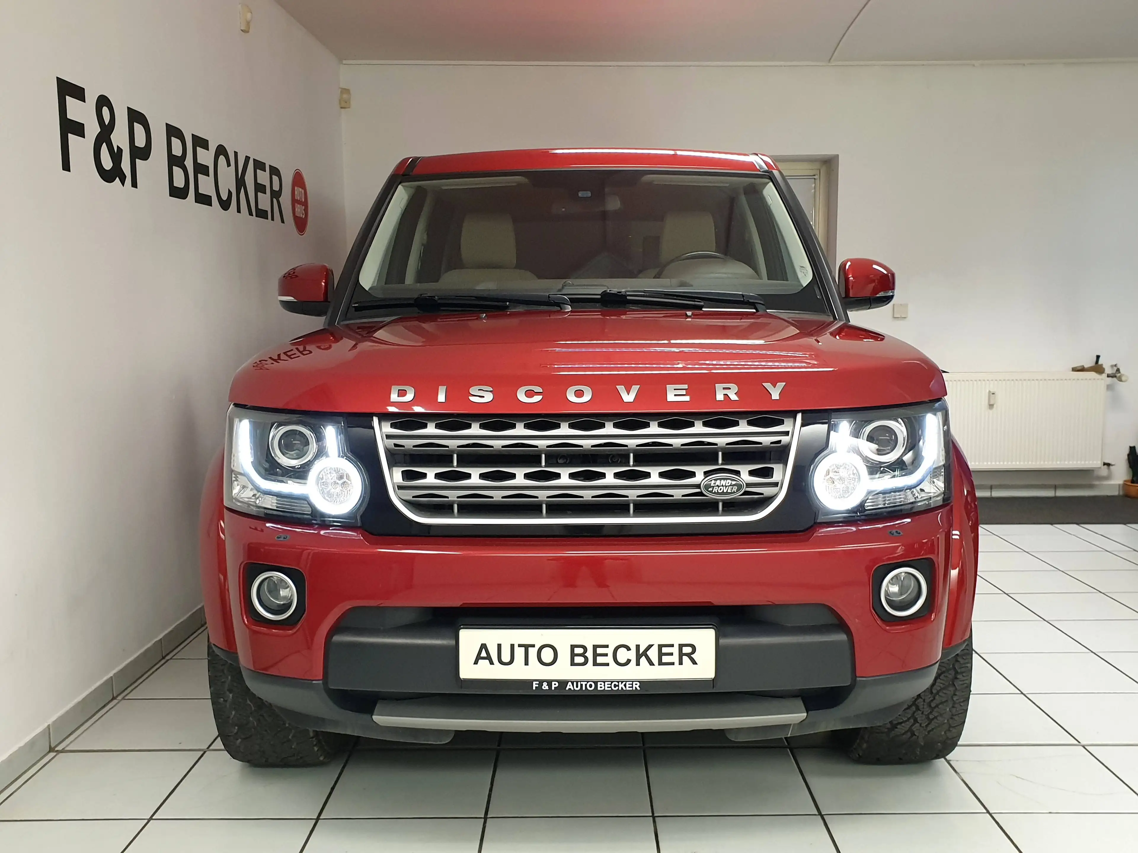 Land Rover Discovery Discovery TDV6 SE 2.Hand Scheckheft Top Zustand! — photo 3