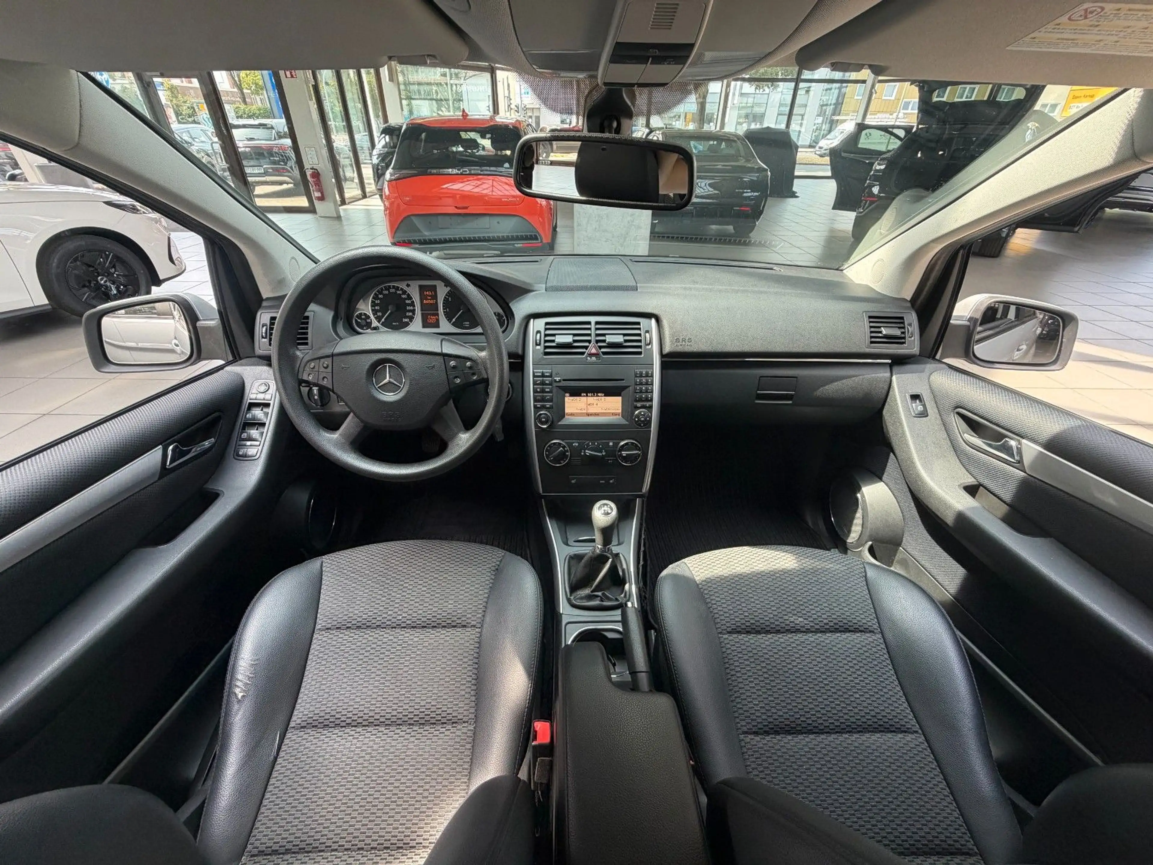 Mercedes-Benz B 160 Klima, Anhängerkupplung, Sitzheizung — photo 12