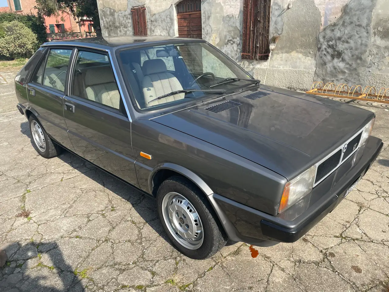 Lancia Delta 1.6 GT, foto 4