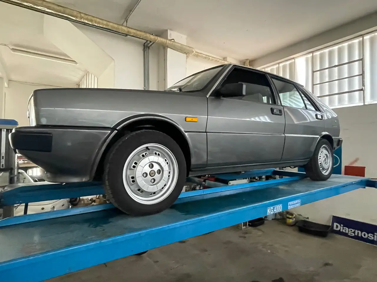 Lancia Delta 1.6 GT, foto 2