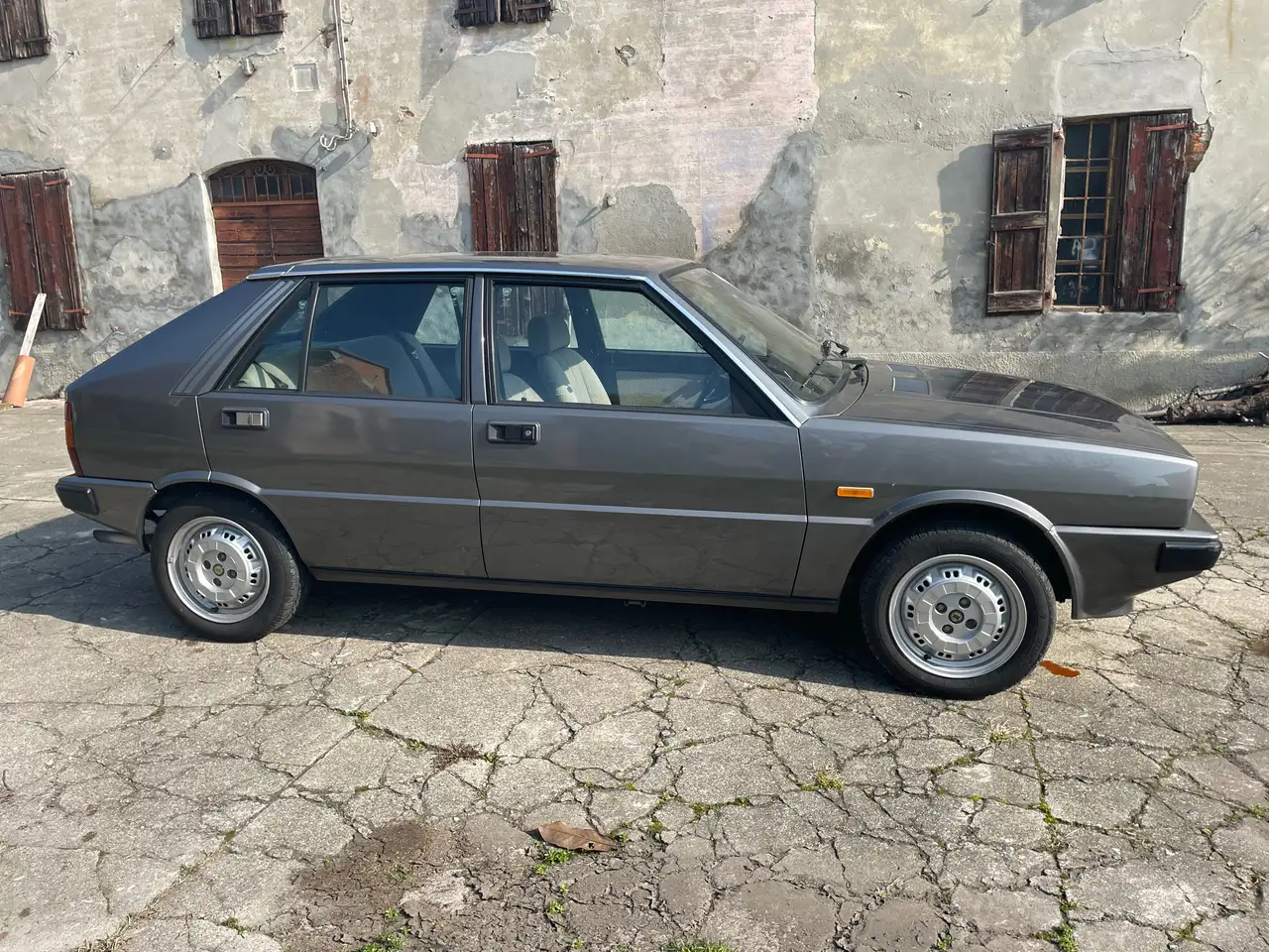Lancia Delta 1.6 GT, foto 3