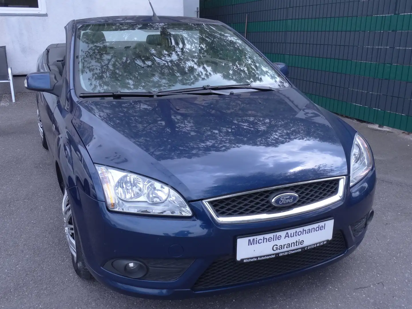 Ford Focus CC Coupe-Cabriolet 2.0 16V Titanium Blau - 2