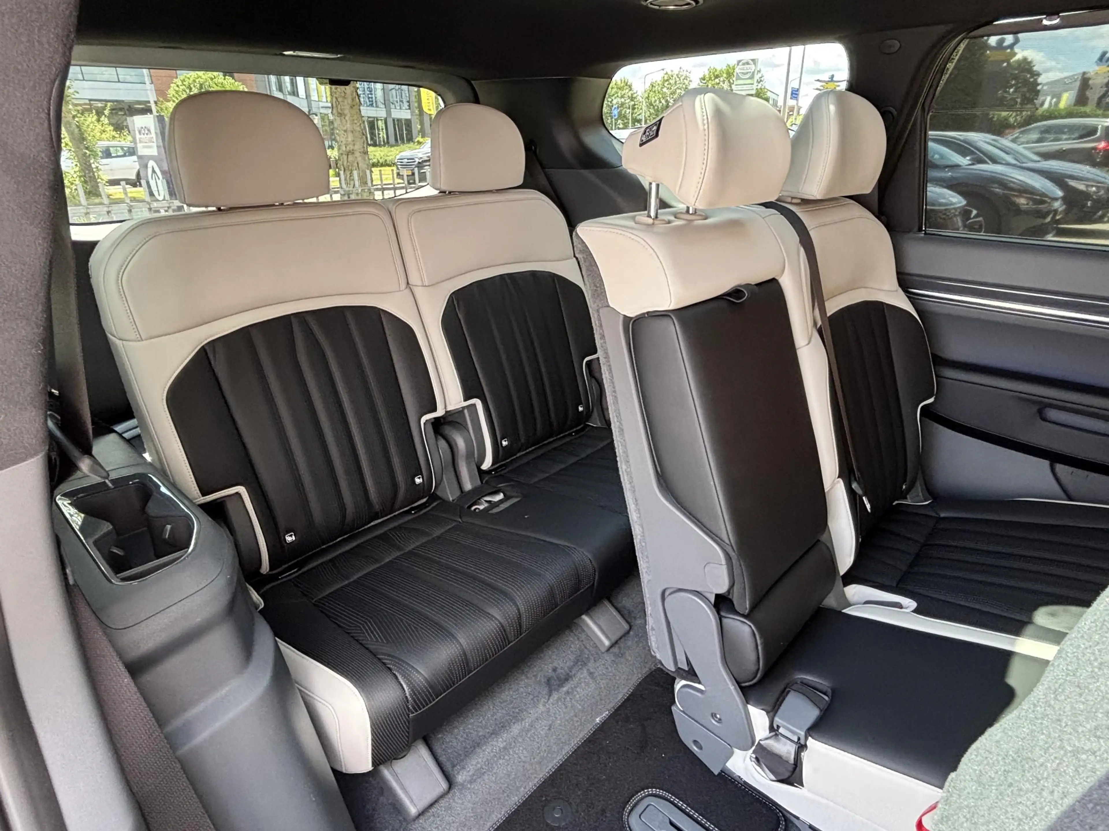 Kia EV9 GT-Line AWD 99.8kWh 385pk | VEGAN LEDEREN STOELBEK — photo 10