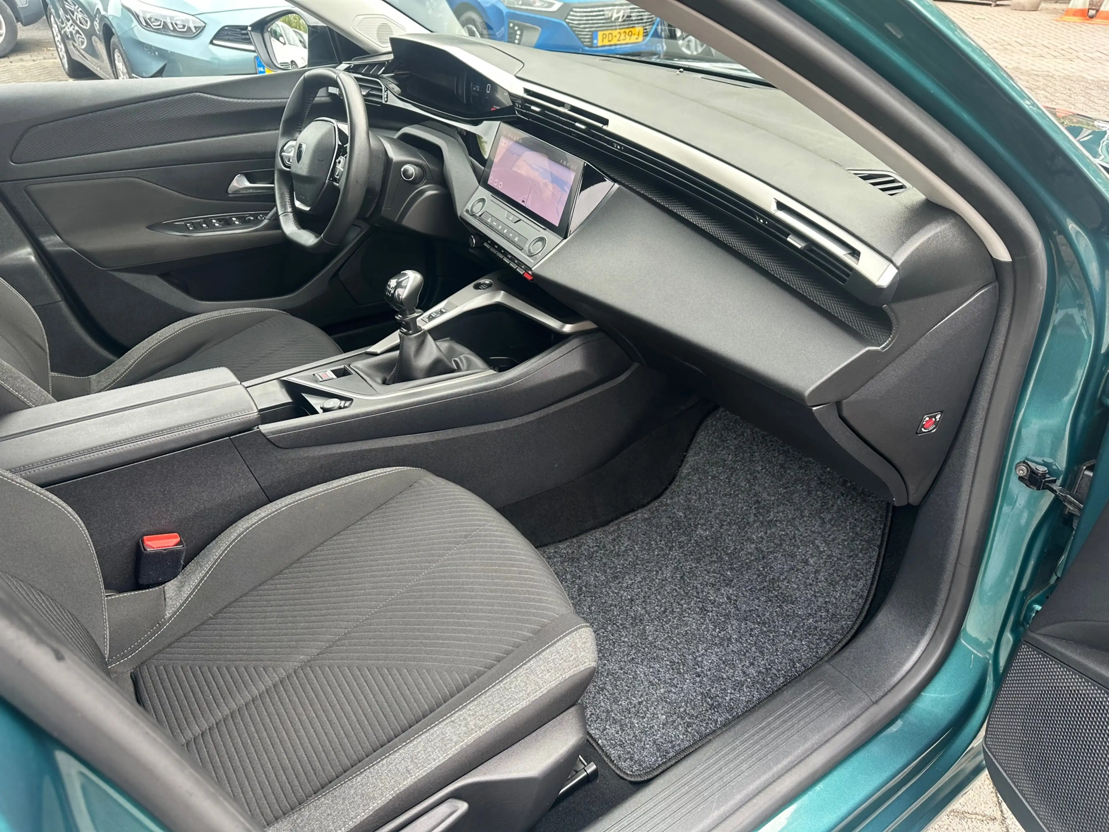 Peugeot 308 SW 1.2 PureTech Active Pack Business ,pdc , naviga — photo 11