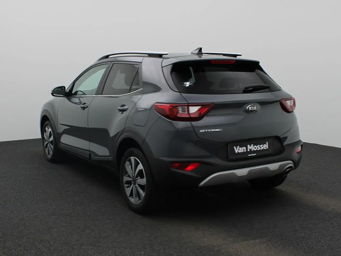 Kia Stonic 1.0 T-GDi MHEV DynamicPlusLine | Achteruitrijcamer Grijs - 2