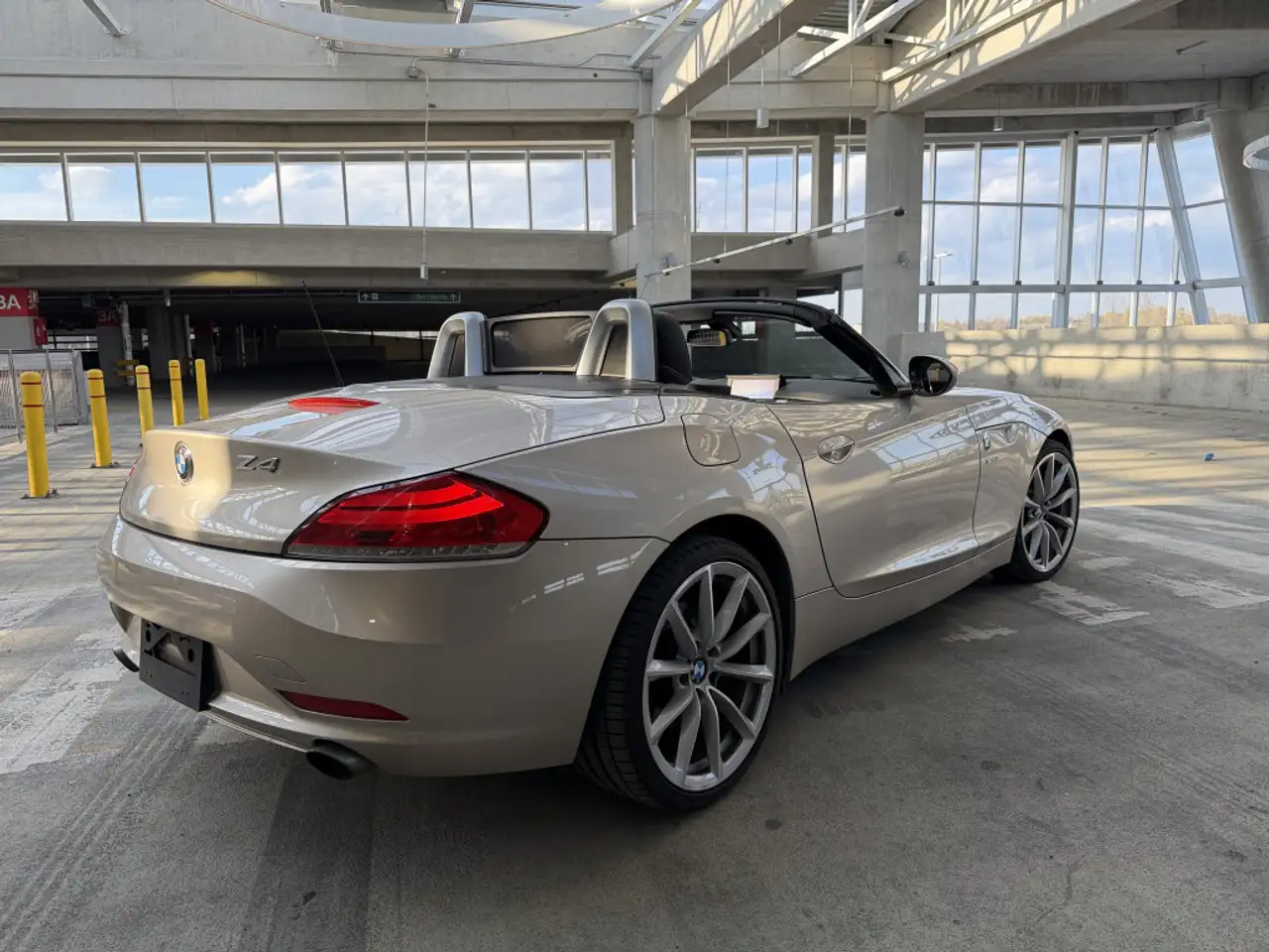 BMW Z4 снимка BMW Z4