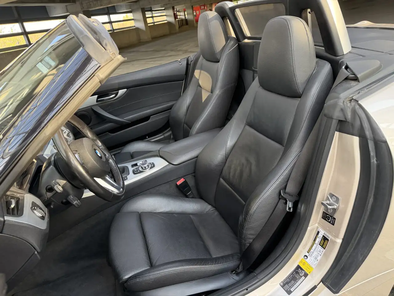 BMW Z4 снимка BMW Z4