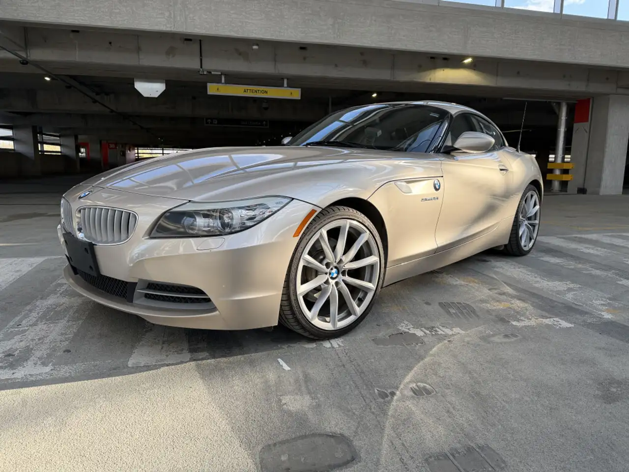 BMW Z4 снимка BMW Z4