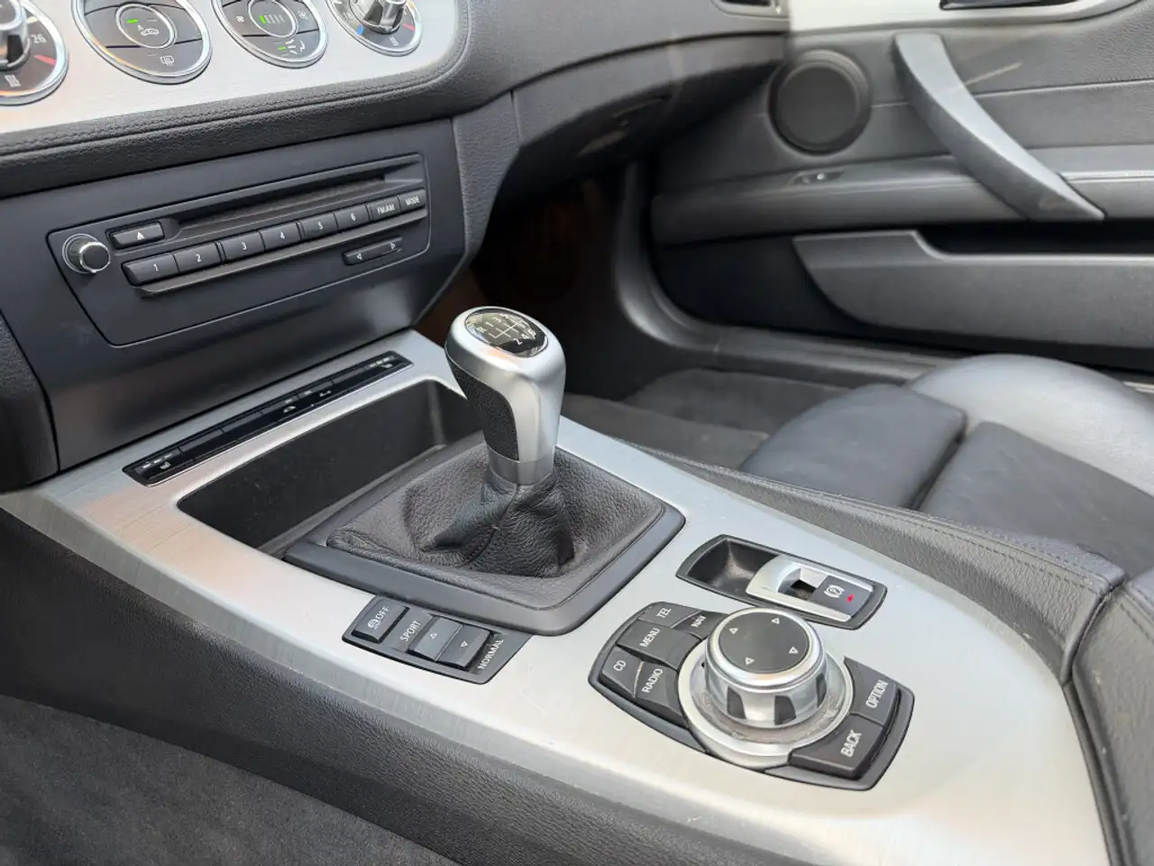 BMW Z4 снимка BMW Z4