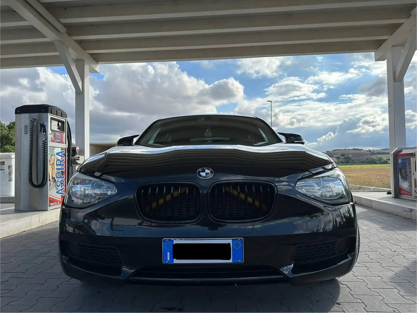 BMW 114 Serie 1 F20 114d 5p Unique Nero - 2