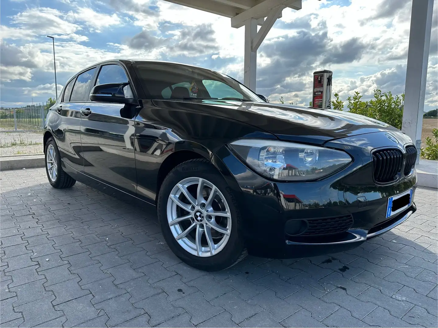 BMW 114 Serie 1 F20 114d 5p Unique Nero - 1