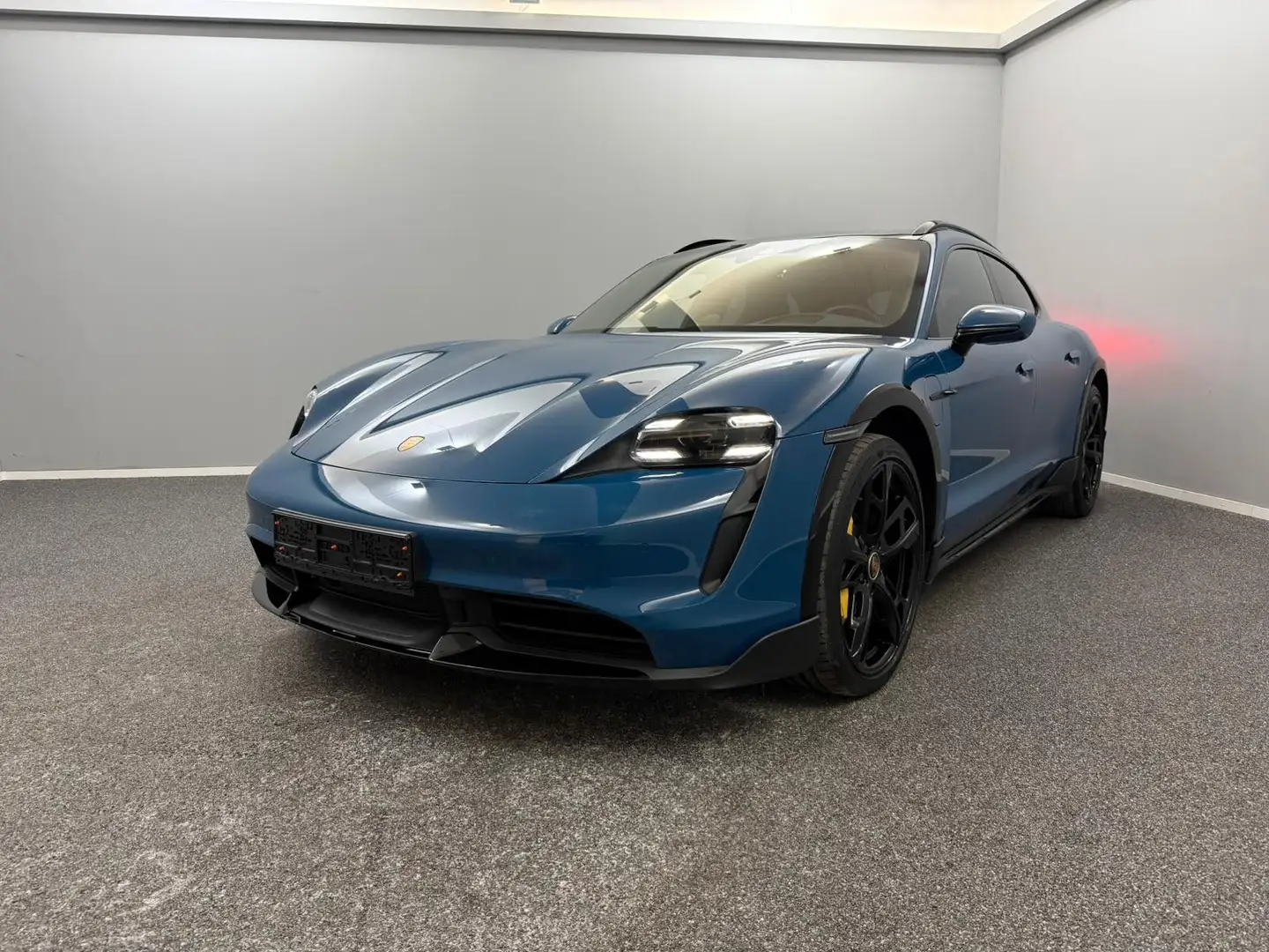 Porsche Taycan Turbo S Cross Tur*PANO*INNO*HEAD*SITZKLIM Blau - 1