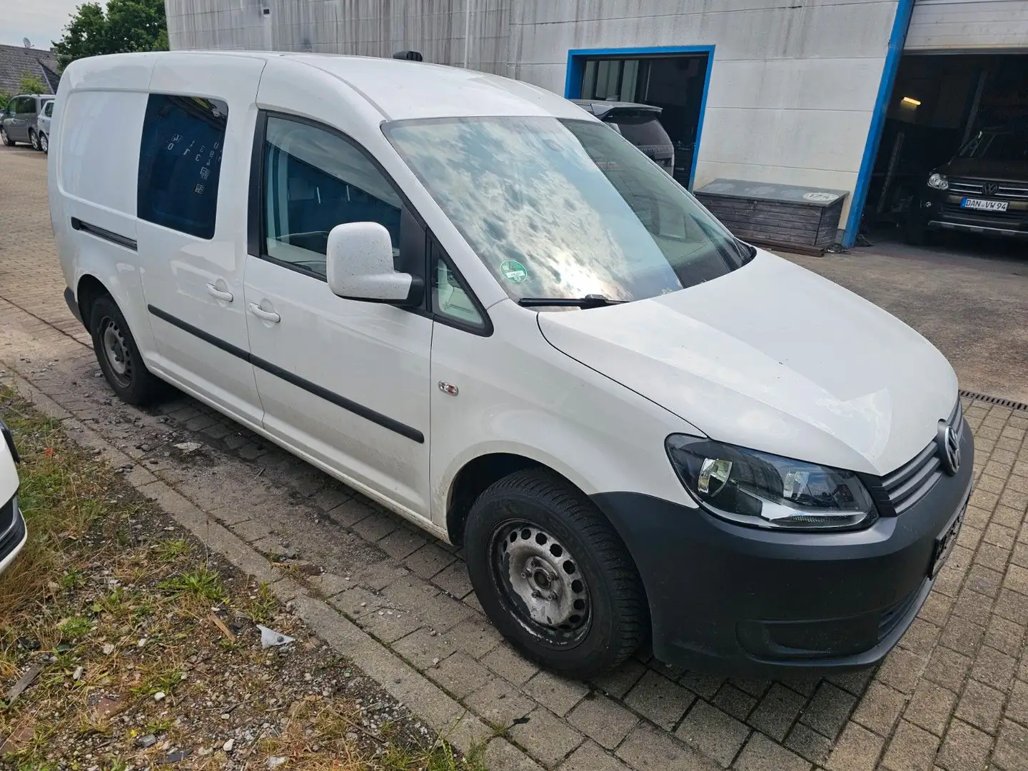Volkswagen Caddy Maxi Kasten Trendline+DSG+Stndhz+AHK+Klima Blanc - 1
