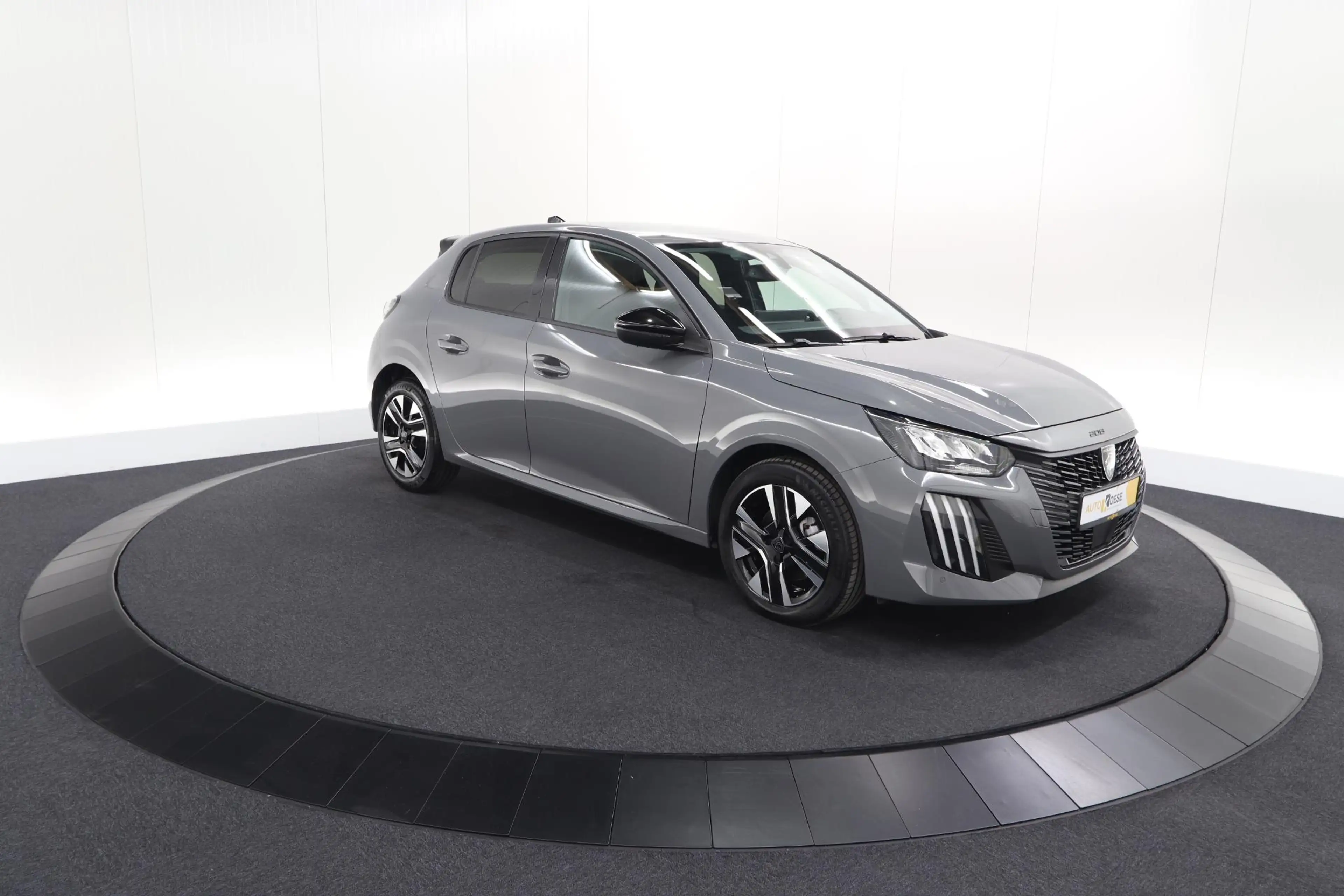 Peugeot 208 1.2 Hybrid 110 e-DCS6 Allure | Apple Carplay | Par — photo 6