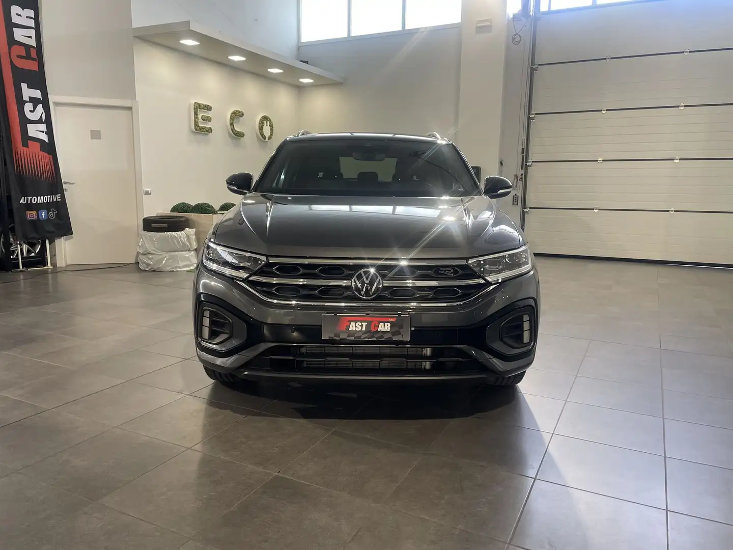 Volkswagen T-Roc T-Roc 1.0 TSI R-Line Grigio - 2