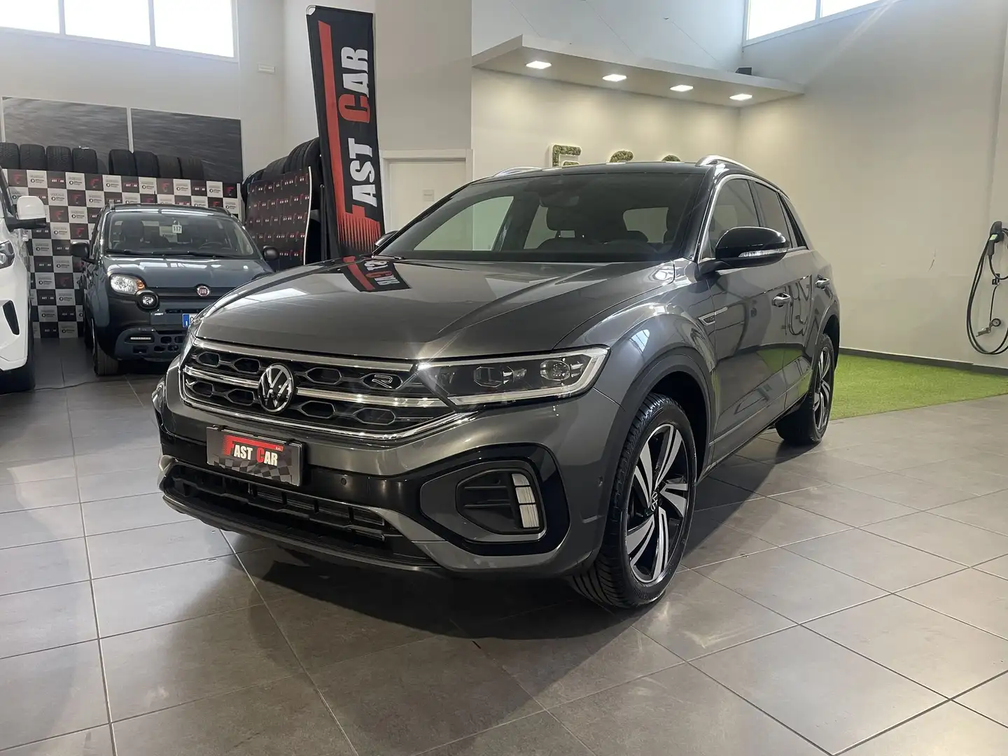 Volkswagen T-Roc T-Roc 1.0 TSI R-Line Grigio - 1