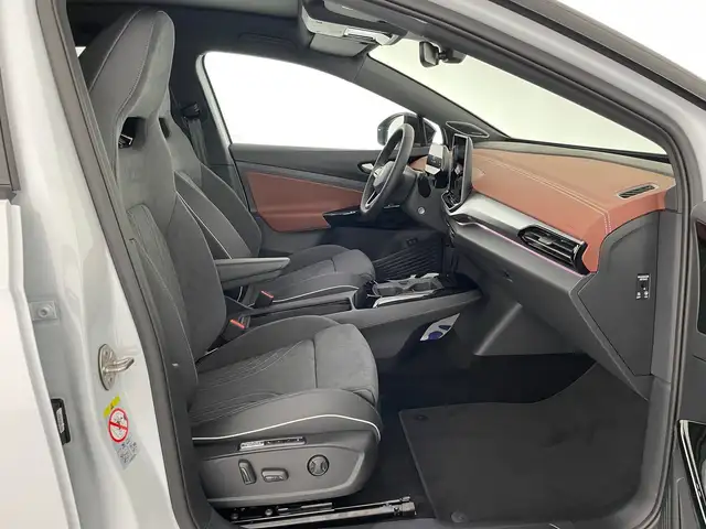 Volkswagen Id.4 view 10