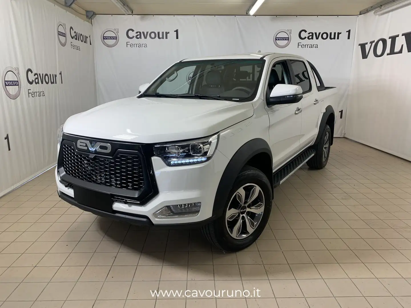 EVO Cross4 2.0 Turbo Diesel Weiß - 1