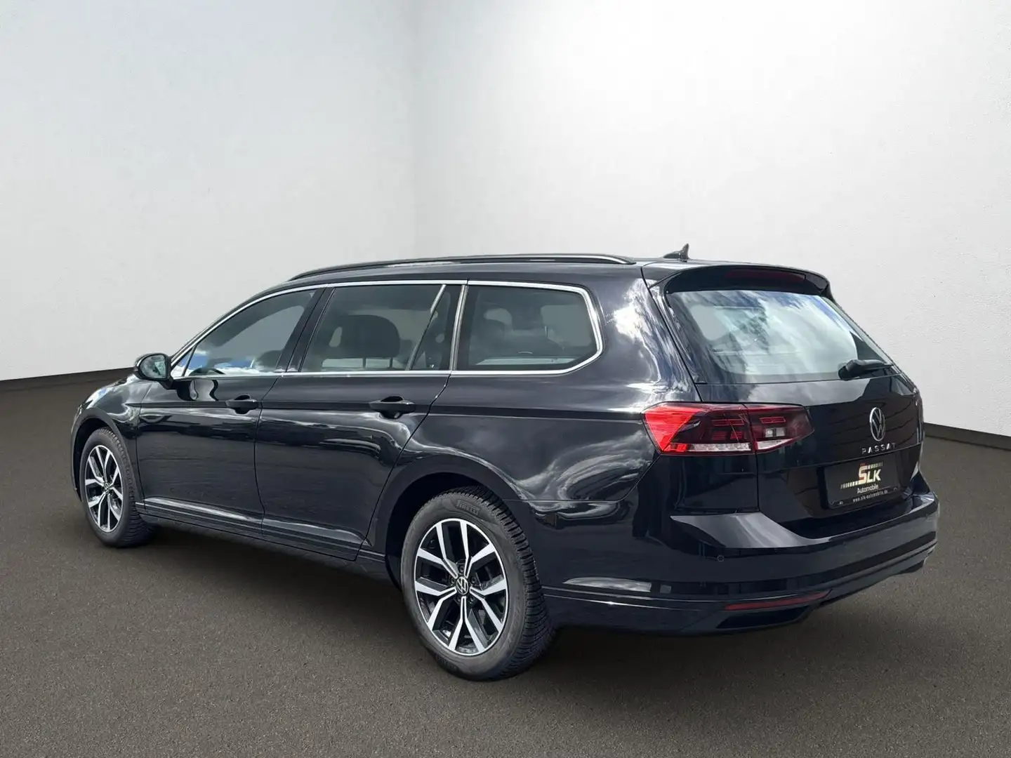 Volkswagen Passat Variant Passat Var. 2.0TDi DSG Business LED Navi DAB ACC Schwarz - 2