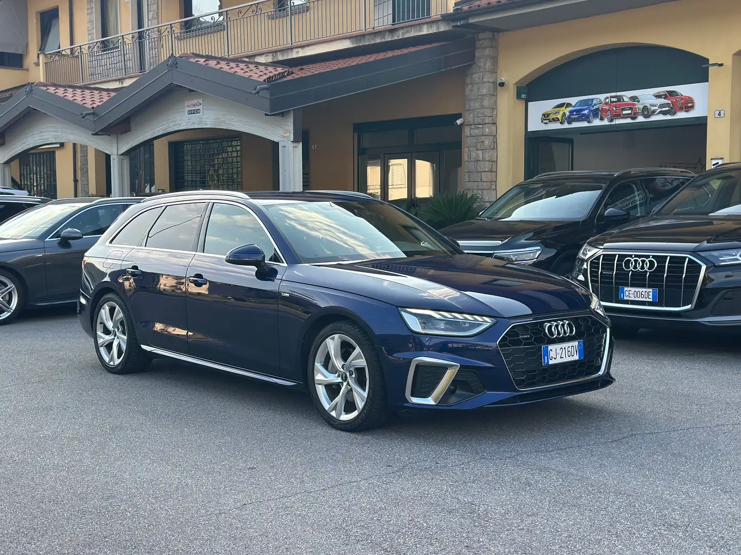 Audi A4 Avant  mhev S line edition quattro 204cv s-tronic Blu/Azzurro - 1
